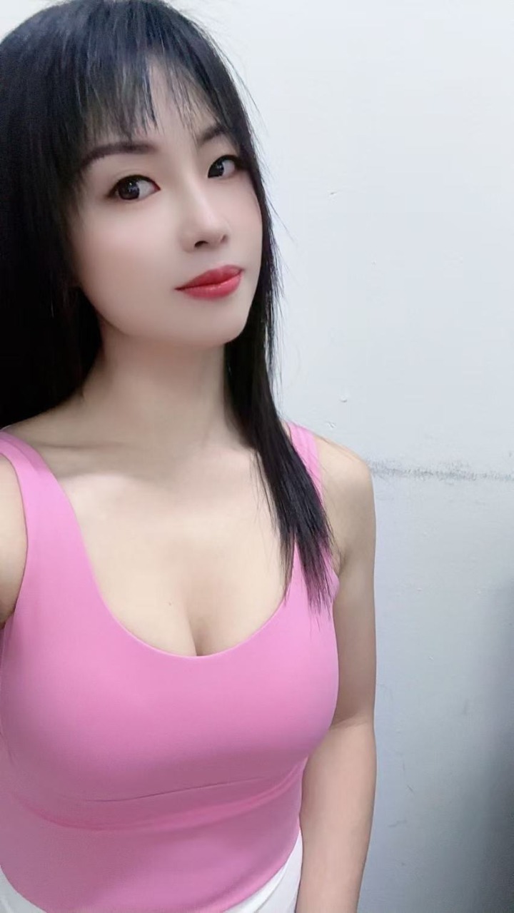 KD金手指Vivian003.jpg