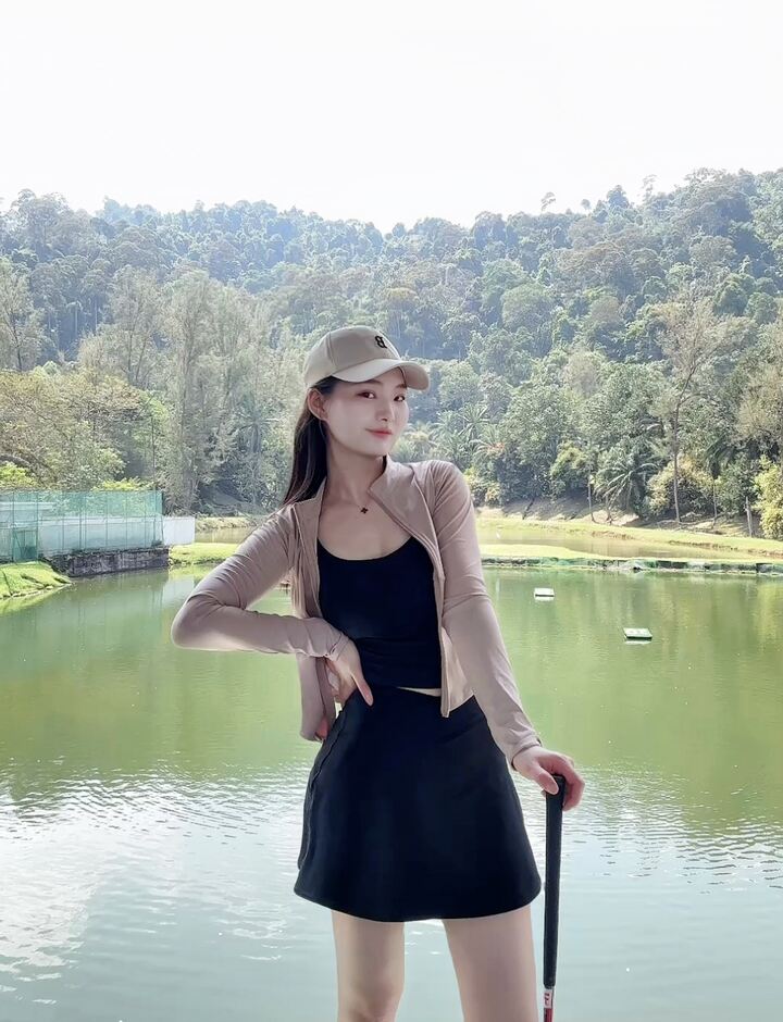 KD金手指小凌004.jpg
