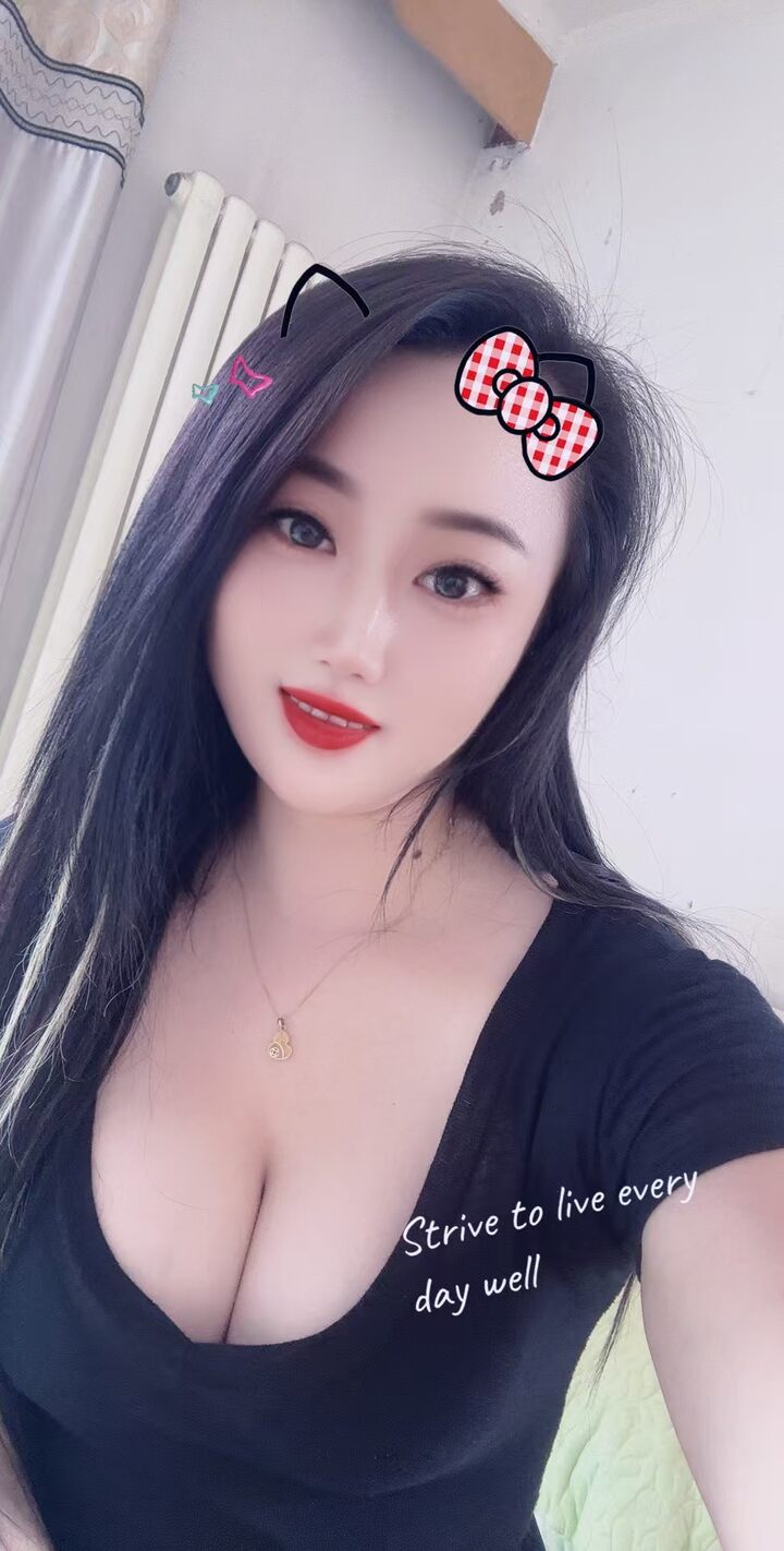 安邦贵妃丽丽004.jpg