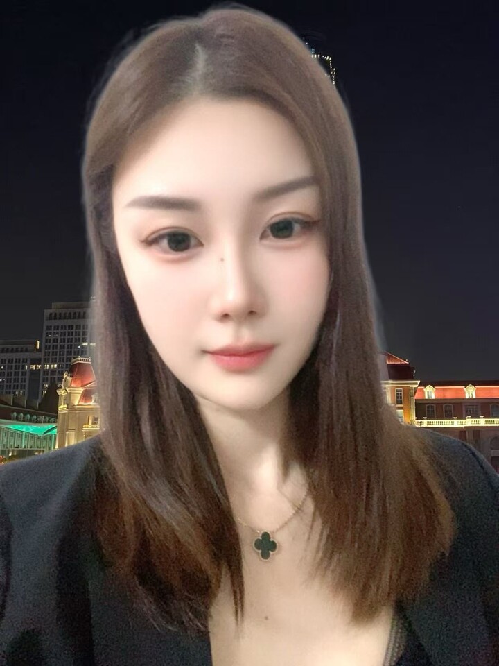 安邦贵妃灵儿003.jpg