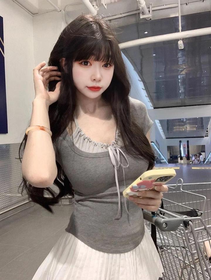 Mkt休闲阁爆爆 (1).jpg Mkt休闲阁爆爆 (1).jpg